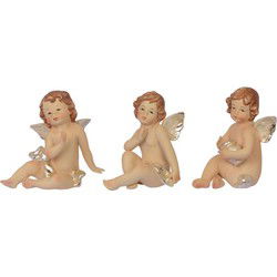A SET OF 3 PORCELAIN PUTTI