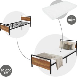 Metalen bed 90x200 cm zwart met lattenbodem en matras met houten hoofdbord en voeteneind ML design