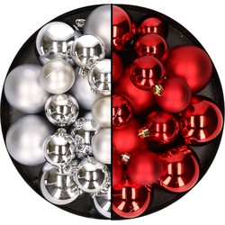 Kerstversiering kunststof kerstballen mix rood/zilver 6-8-10 cm pakket van 44x stuks - Kerstbal