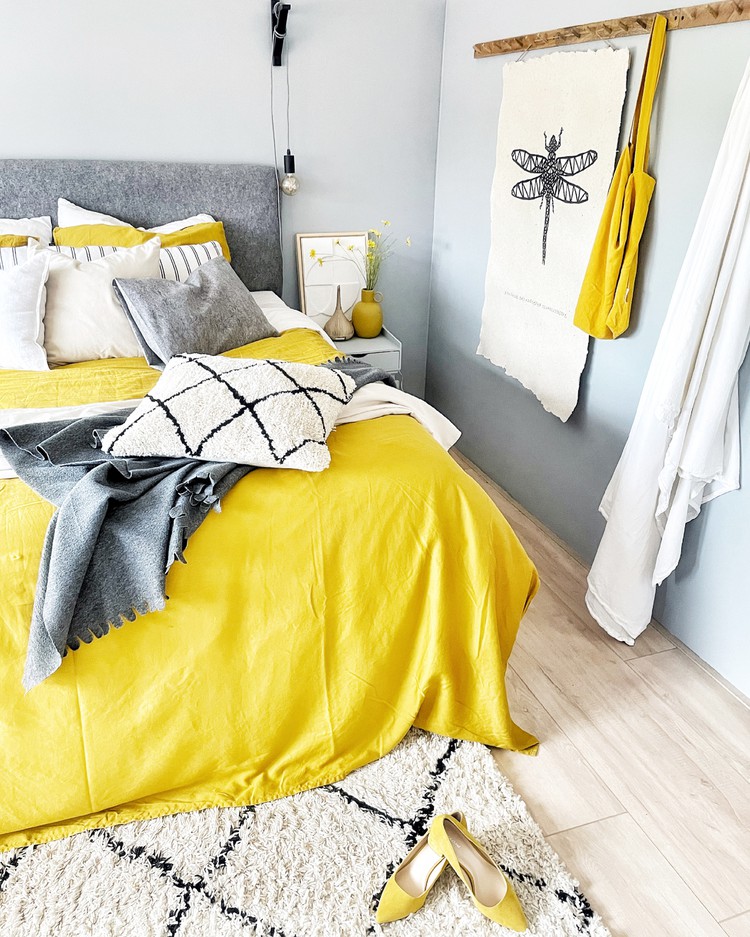 slaapkamer-knal-geel