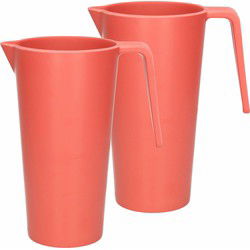 Schenkkan/waterkan - 2x - rood - 1500 ML - melamine - D10 x H21 cm - Schenkkannen