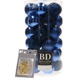 37x stuks kunststof kerstballen kobalt blauw 6 cm inclusief gouden kerstboomhaakjes - Kerstbal