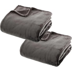 2x Stuks Fleece deken/fleeceplaid midden grijs 130 x 180 cm polyester - Plaids