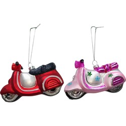 IKO Kersthangers scooters - 2x st - roze en rood - 11,5 cm - glas - Kersthangers