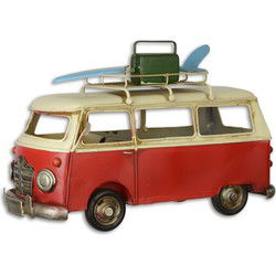A TIN MODEL OF A SURF BUS