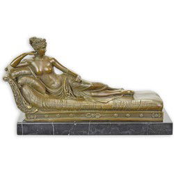 A BRONZE SCULPTURE OF PAULINE BONAPARTE AS VENUS TRIUMPHANT