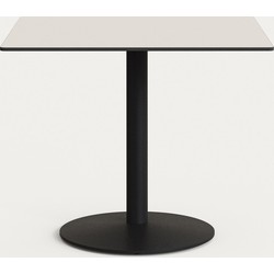 Kave Home - Witte Esilda-buitentafel met zwart gelakte metalen poot 90 x 90 x 70 cm