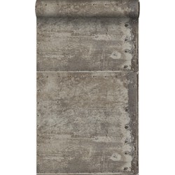 Origin Wallcoverings behang grote verweerde roestige metalen platen met klinknagels industrieel grijs - 53 cm x 10,05 m - 337229