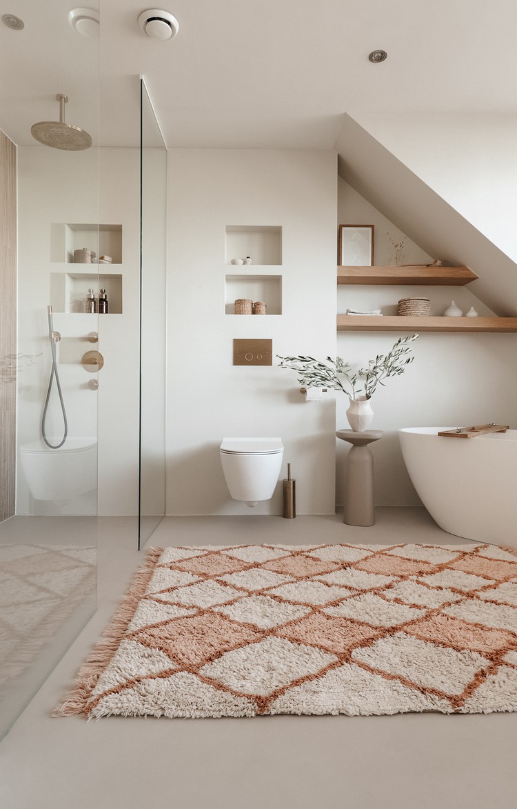 badkamer-minimalistisch-modern-vloerkleed