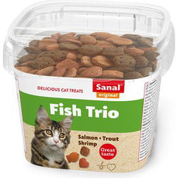SANAL CAT FISH TRIO SNACKS CUP 75 GR