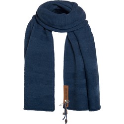 Knit Factory Sol Gebreide Sjaal Dames & Heren - Colsjaal - Omslagdoek - Jeans - 200x50 cm - Inclusief sierspeld