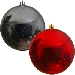 Kerstversieringen set van 6x grote kunststof kerstballen rood en zilver 14 cm glans - Kerstbal