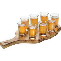 Shotjes glazen 8 cm op serveerplank 17 x 40 x 2 cm - Shotglazen