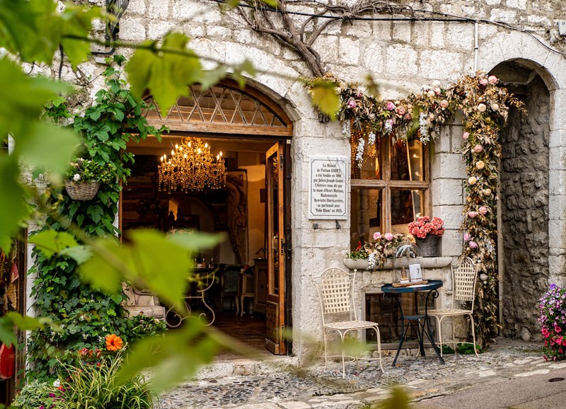 6 tips voor een romantische Franse binnentuin 