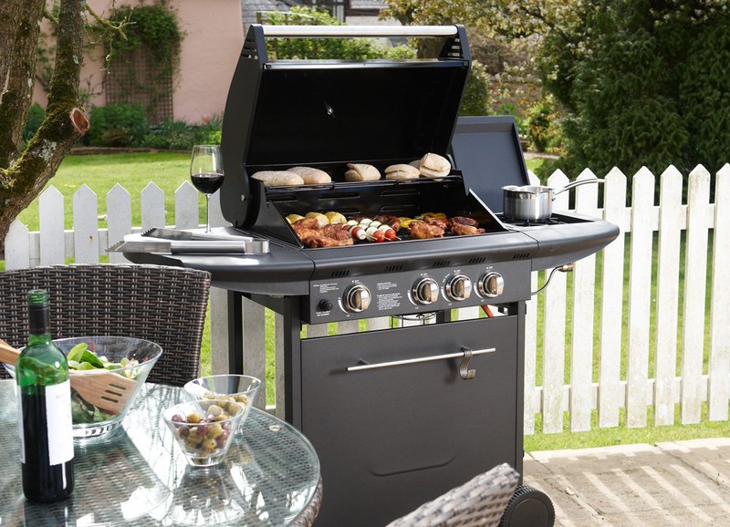 9 prachtige BBQ's onder de €300,-