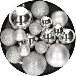 46x stuks kunststof kerstballen zilver 4, 6 en 8 cm - Kerstbal