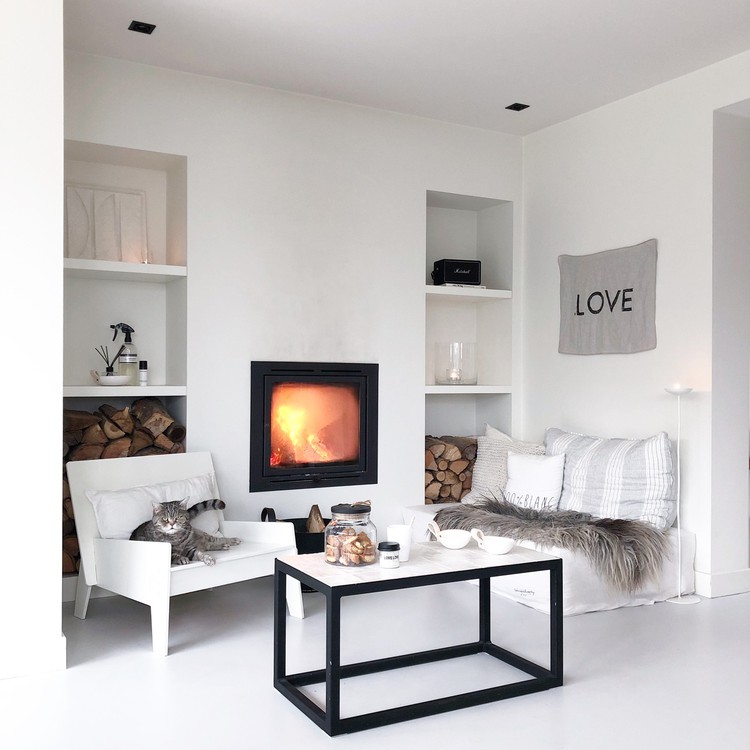 houtblokken warm interieur