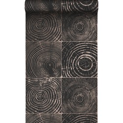 Origin Wallcoverings behang dwarsdoorsnede boomstam mat zwart en glanzend brons - 53 cm x 10,05 m - 347550