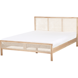 Beliani SALERNAS - Tweepersoonsbed-Bruin-Dennenhout