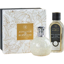 Ashleigh and Burwood gift set Pearl Magnolia & Neroli Geurlamp Cadeauset wit