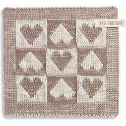 Knit Factory Gebreide Pannenlap Heart - Ecru/Linnen - 23x23 cm