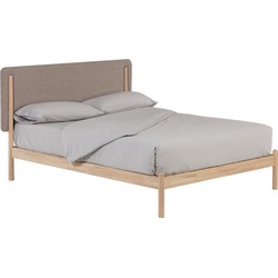 Kave Home - Shayndel bed van massief rubberhout, voor een matras van 160 x 200 cm