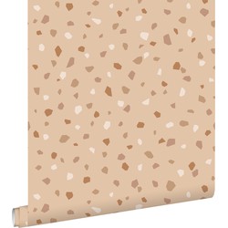 ESTAhome behang terrazzo beige en terracotta - 50 x 900 cm - 139825