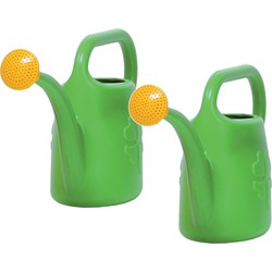 Set van 2x stuks groene kunststof bloemen/planten gieters met broeskop/sproeikop 4,5 liter - Gieters