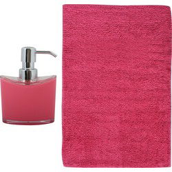 MSV badkamer droogloop mat/tapijt - Bologna - 45 x 70 cm - bijpassende kleur zeeppompje - fuchsia roze - Badmatjes
