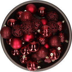Bellatio Decorations Kerstballen - 37x- kunststof - donkerrood - 6cm - Kerstbal