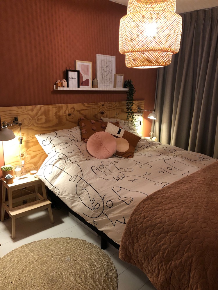 slaapkamer met hanglamp