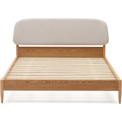 Kave Home - Octavia-bed in essen multiplex met wit gestoffeerd hoofdbord, 180 x 200 cm