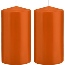 2x Kaarsen oranje 8 x 15 cm 69 branduren sfeerkaarsen - Stompkaarsen