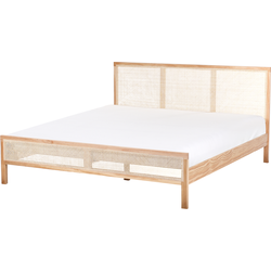 Beliani SALERNAS - Tweepersoonsbed-Bruin-Dennenhout