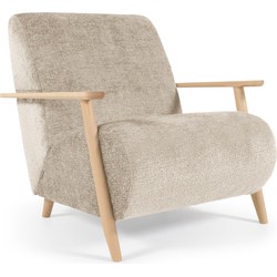 Kave Home - Meghan fauteuil in beige chenille en hout met natuurlijke afwerking