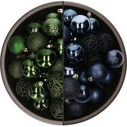 74x stuks kunststof kerstballen mix van donkerblauw en donkergroen 6 cm - Kerstbal