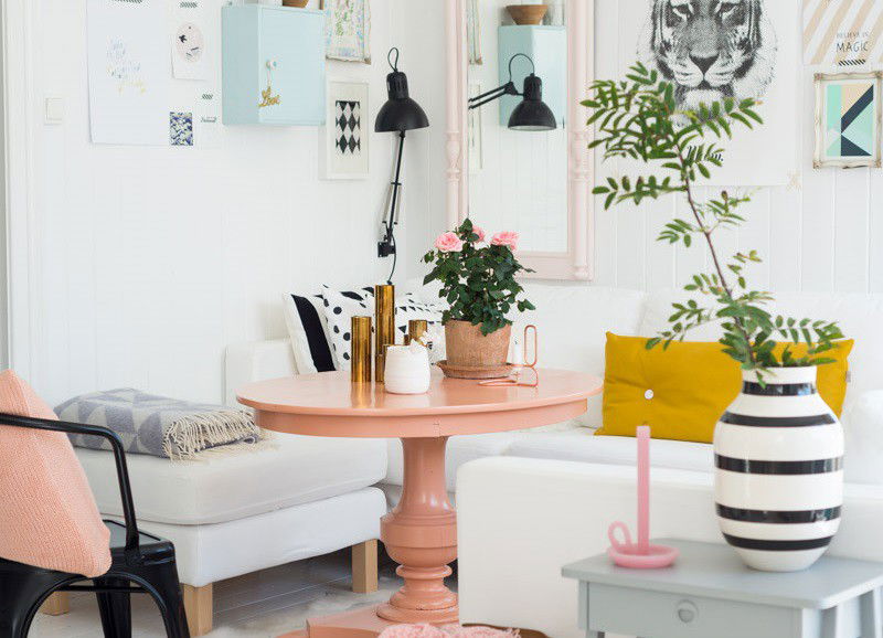 Haal het voorjaar in huis met dit Noorse interieur