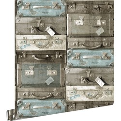ESTAhome behang vintage koffers zeegroen en bruin - 53 cm x 10,05 m - 138214