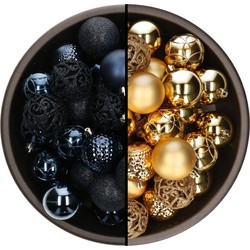 74x stuks kunststof kerstballen mix van donkerblauw en goud 6 cm - Kerstbal