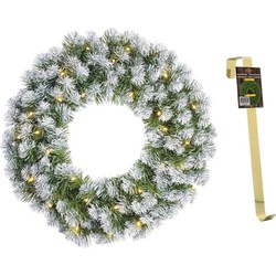 Kerstkrans/deurkrans groen met verlichting 30 lampjes en sneeuw 60 cm en met gouden hanger - Kerstkransen