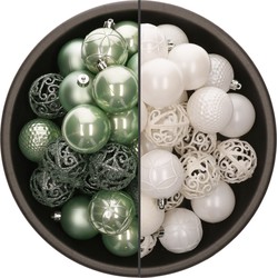 74x stuks kunststof kerstballen mix van mintgroen en wit 6 cm - Kerstbal
