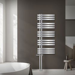 Badkamerradiator middenaansluiting 500x1200 mm chroom met onderaansluitset LuxeBath