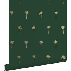 ESTAhome behang palmbomen emerald groen en goud - 0,53 x 10,05 m - 139160