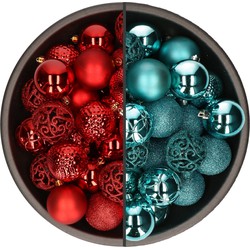 74x stuks kunststof kerstballen mix van rood en turquoise blauw 6 cm - Kerstbal