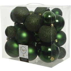 Decoris Kerstballen - 26x st - donkergroen - 6-8-10 cm - kunststof - Kerstbal