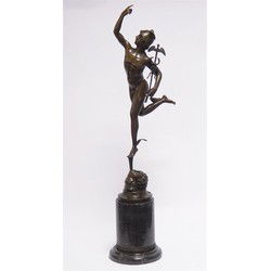 A BRONZE SCULPTURE OF MERCURY