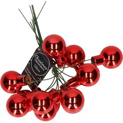 10x stuks glazen mini kerstballetjes rood kerststukje decoratie 2 cm - Kerststukjes