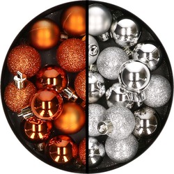 34x stuks kunststof kerstballen oranje en zilver 3 cm - Kerstbal