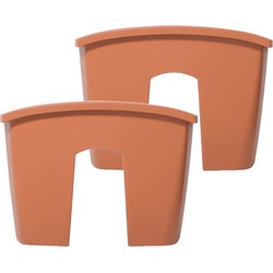 2x stuks balkon railing opzet plantenbakken/bloembakken kunststof 58 x 28 x 20 cm terra cotta kleur - Plantenpotten