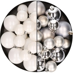 Kerstversiering kunststof kerstballen mix zilver/winter wit 4-6-8 cm pakket van 68x stuks - Kerstbal